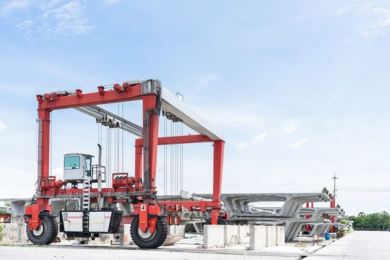 游艇吊裝轉(zhuǎn)運(yùn)車(chē)